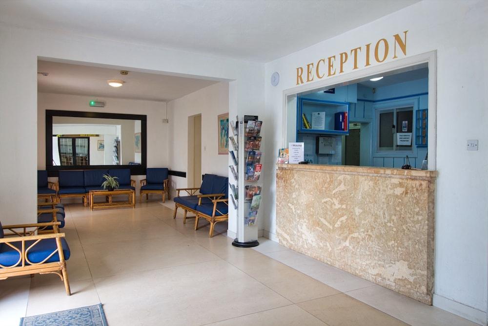 Mavina Hotel & Apartments Bugibba Exterior photo